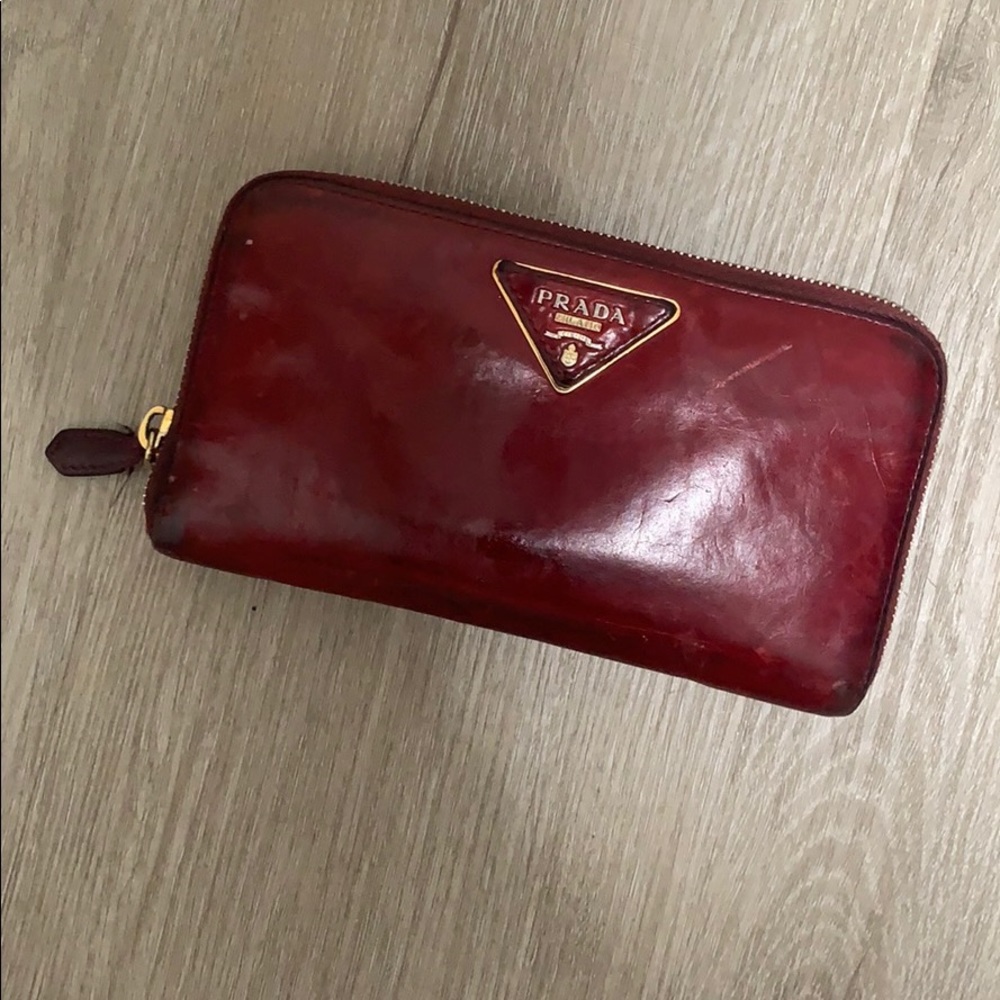 Prada wallet